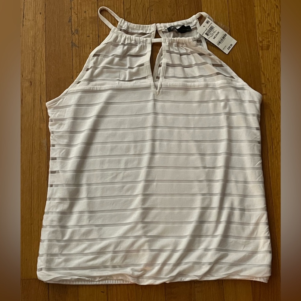 NWT INC Summer Top size M